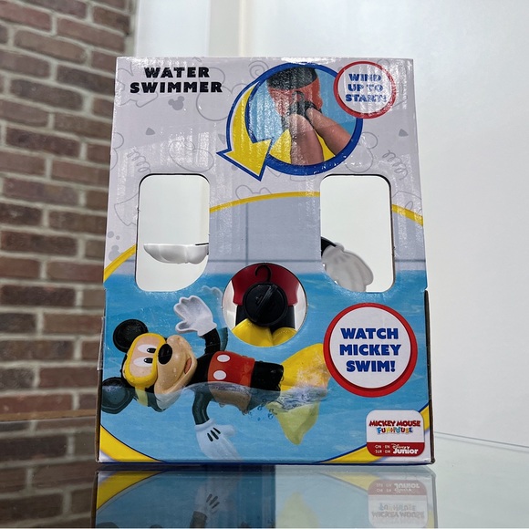 Disney Junior Mickey Mouse Clubhouse Mickey Water Swimmer - Picture 3 of 3